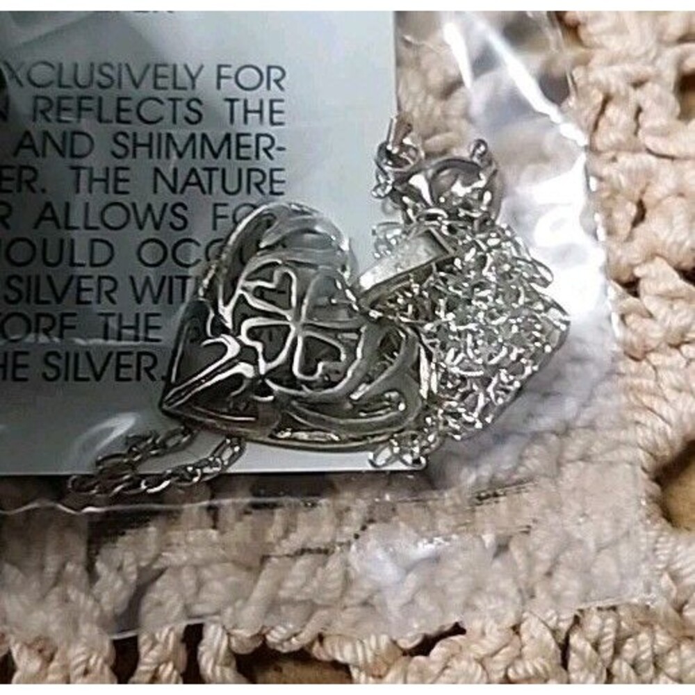 AVON Sterling Silver Filigree Heart Pendant Necklace 18" Vintage '94 Sealed NIB